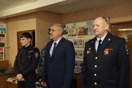 «Полевая кухня и музей полиции»: школьники поблагодарили полицейских за познавательную экскурсию и угощения