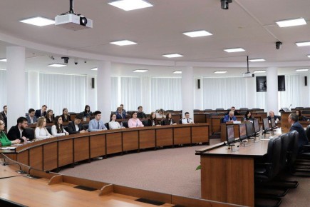 Изменения в Положение о Молодежной палате рассмотрят на профильной постоянной комиссии городской Думы